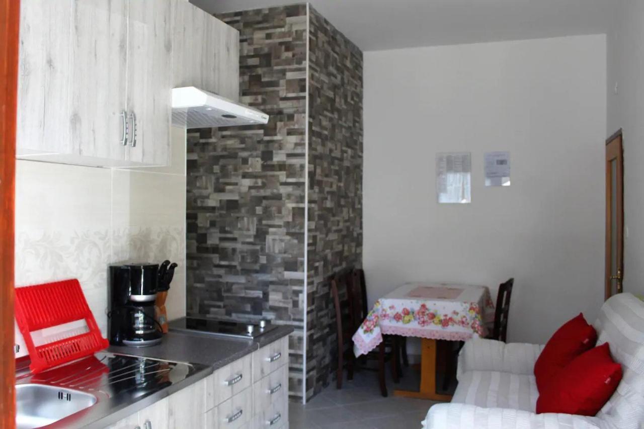 Laura'S Apartment Poreč Zewnętrze zdjęcie